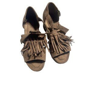 Pierre Dumas Brown Fringe Wedge‎ Sandals Size 6 Peep-Toe Slingback